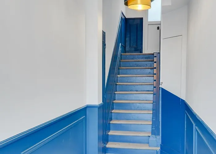 Kaza Bella - Maisons Alfort 8 Modern Large Apartment